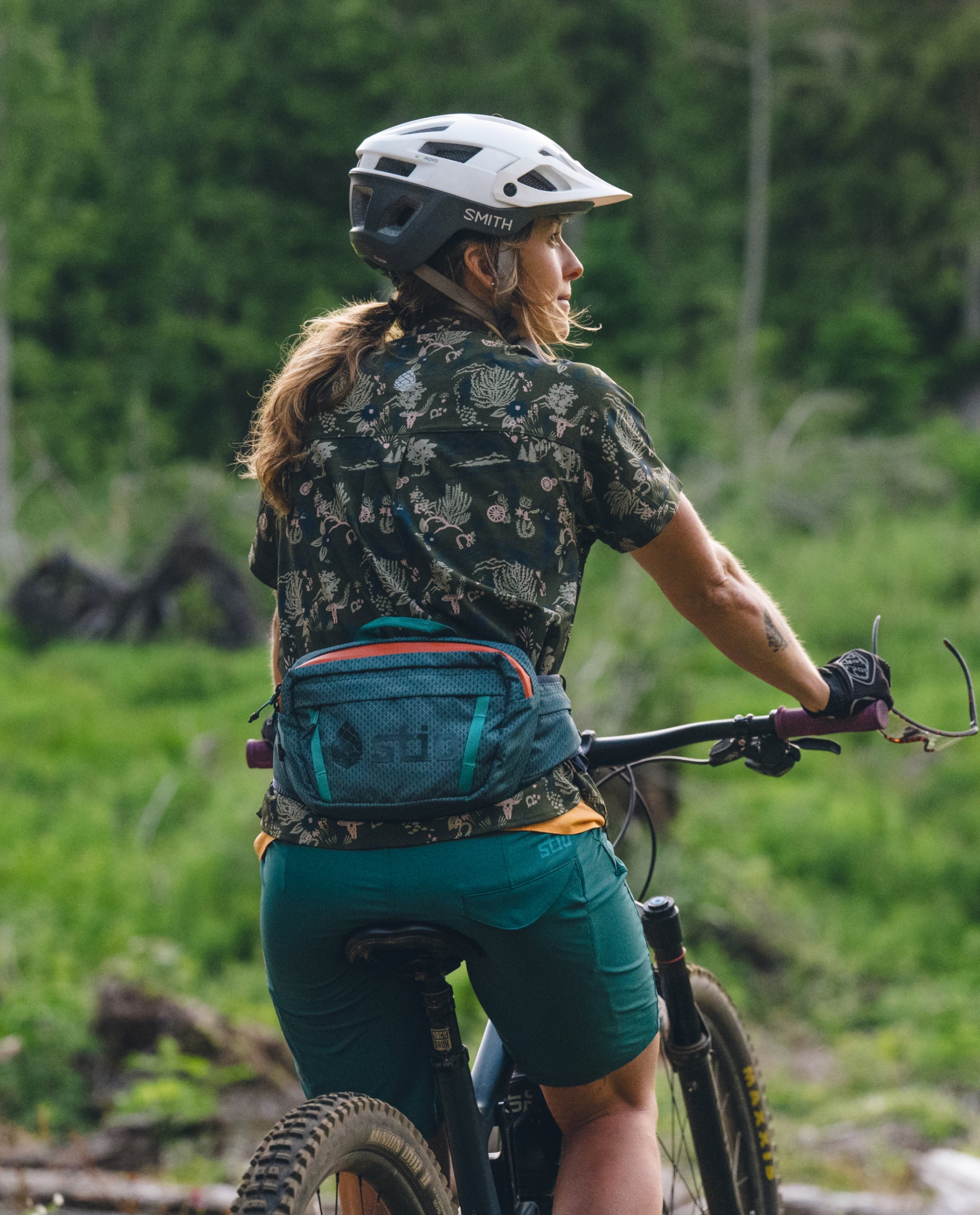 Women's Shifter Shirt SS - Image 25
